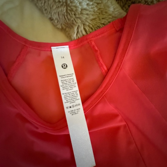 Lululemon Sculpt Tank Coral size 14 - Picture 3 of 3